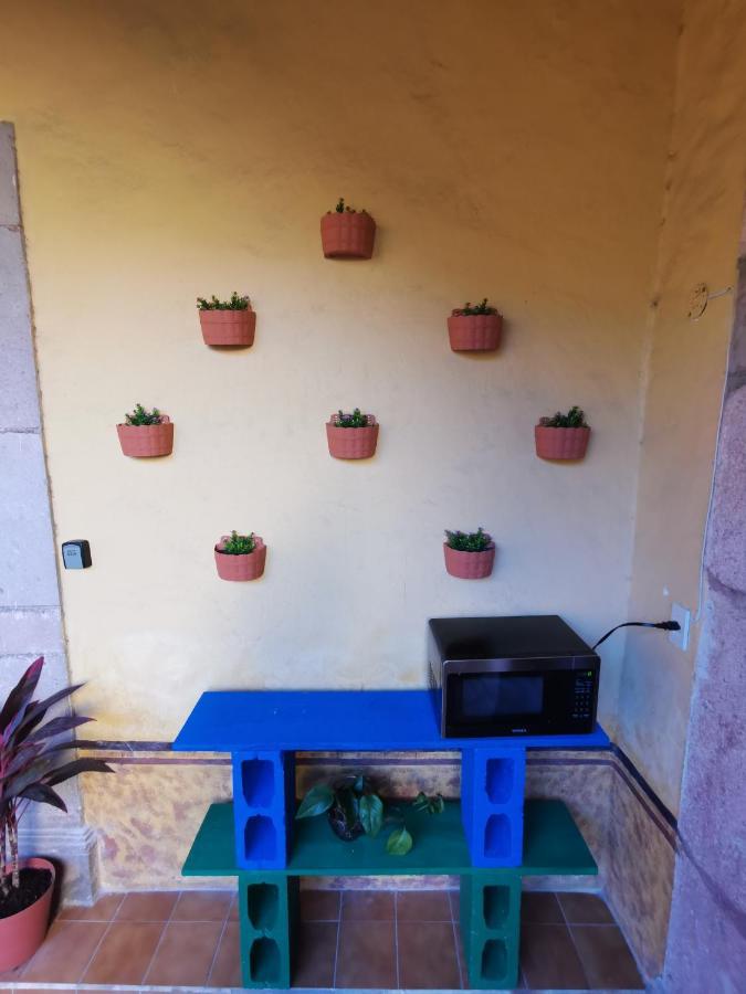 Cuarto Panchito ***Centro Historico*** Apartment Queretaro Luaran gambar