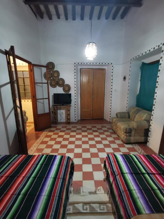 Cuarto Panchito ***Centro Historico*** Apartment Queretaro Luaran gambar