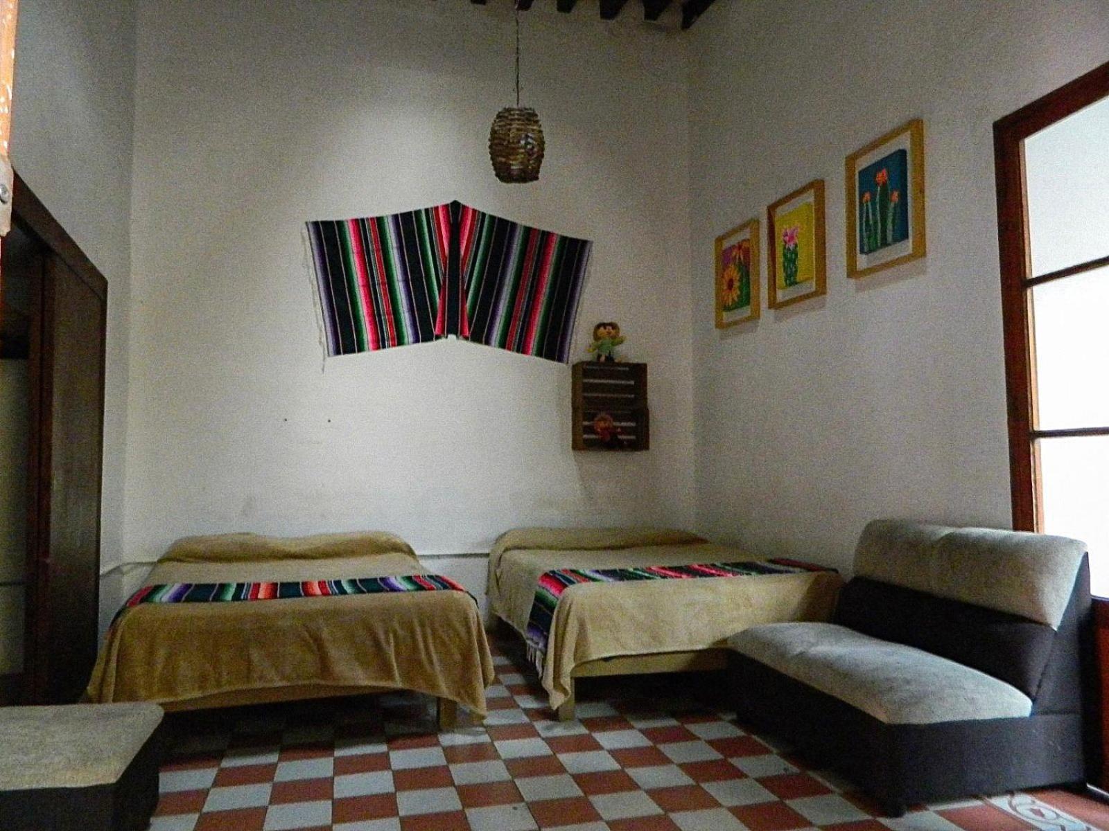 Cuarto Panchito ***Centro Historico*** Apartment Queretaro Luaran gambar